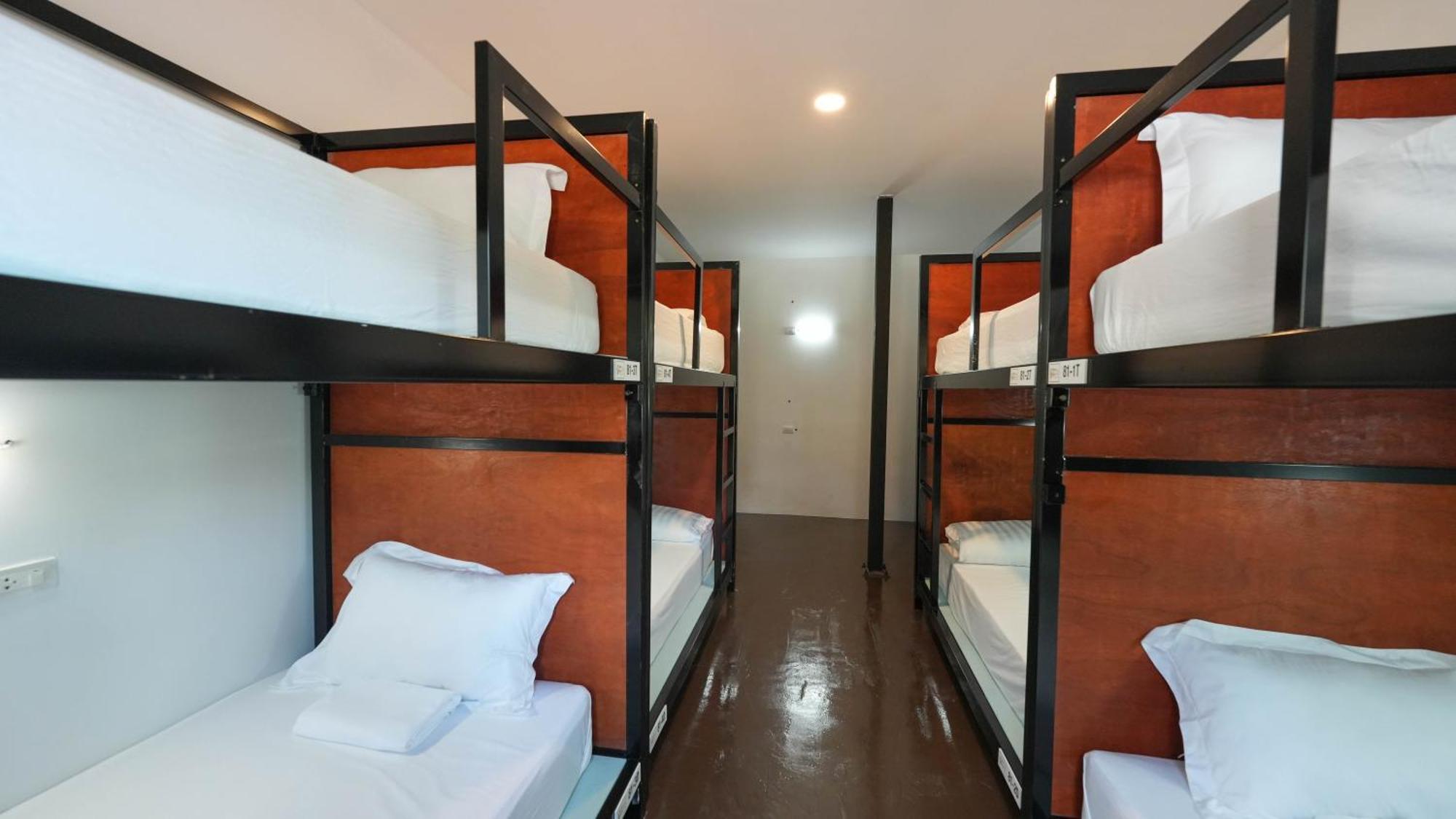 Green Gen Hotel, Mueang Phuket Ban Lo Ti Pa Exterior photo