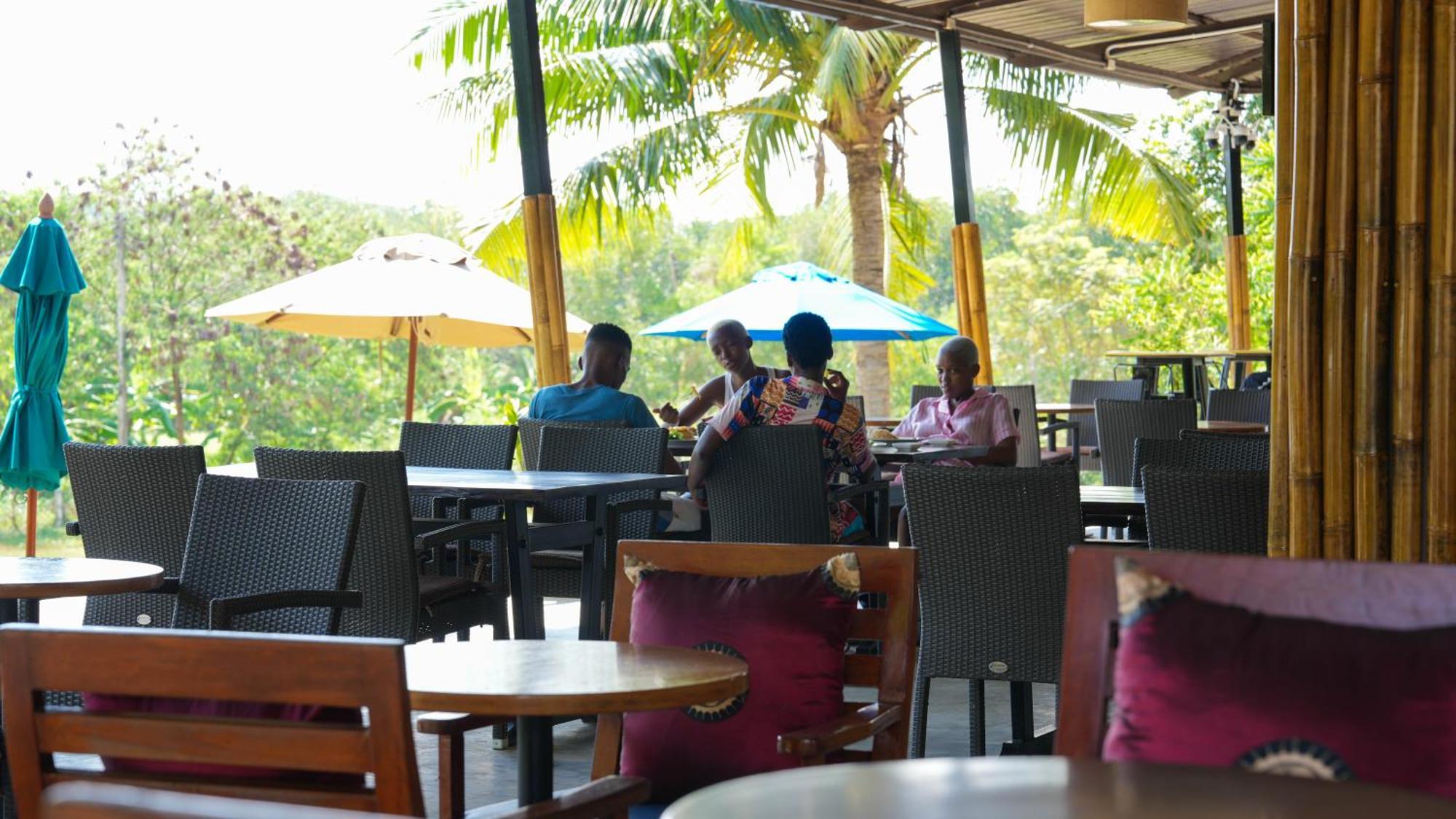 Green Gen Hotel, Mueang Phuket Ban Lo Ti Pa Exterior photo